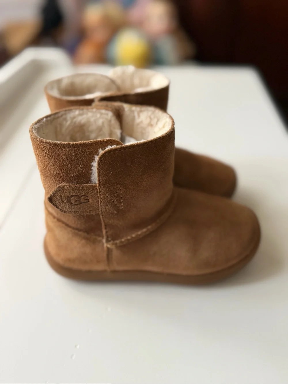 UGG Kids Size: 8 Chestnut Brown Boots